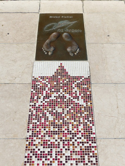 的舞台上 的舞台上