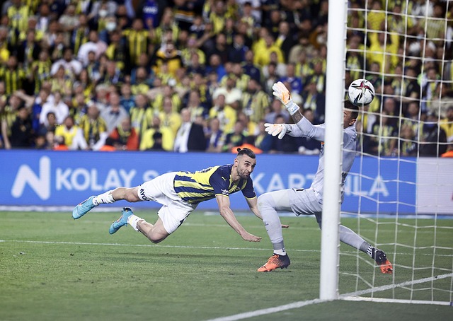 法蘭西少年勇氣展現 半場領先阿根廷 馬特塔五分鐘潤筆連場破門 奧利斯再顯英雄之助.